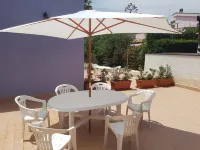 Villa with Air-Conditioned Garden Near the Sea
