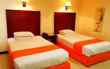 Hotel Dynasty