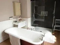 Lough Bawn House Hotels in Crover