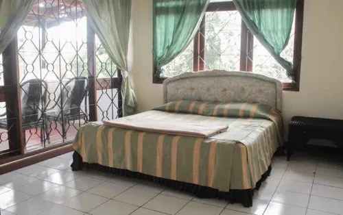 Villa Bougenville 2 Blok D8 (Villa Syariah)