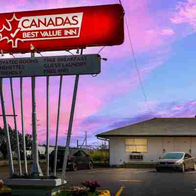Canadas Best Value Inn Fort St John Hotel Exterior