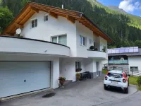 Christians Hamat Hotels in Ischgl