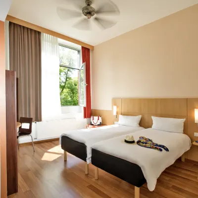 ไอบิส เบอร์ลินซิตี้ ซุด โรงแรมใกล้สถานที่จัดกิจกรรม COLONIA NOVA
