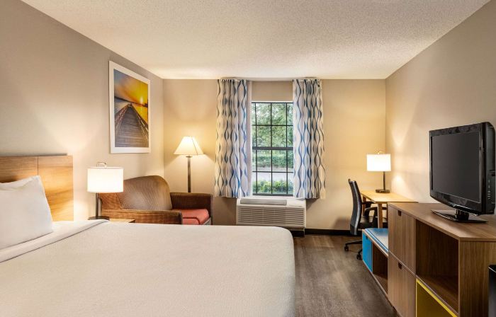 Days Inn by Wyndham Shallotte