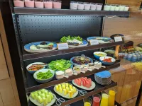 Fairfield by Marriott Jakarta Soekarno-Hatta Airport - breakfast