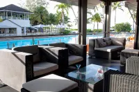 La Creole Beach Hotel & Spa - Beach
