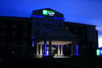 Holiday Inn Express & Suites Terre Haute