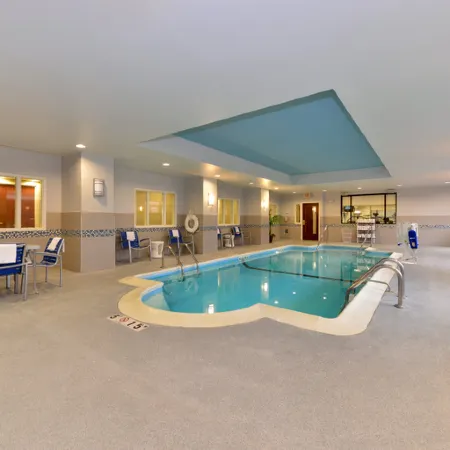 Holiday Inn Express & Suites INDIANAPOLIS DTN-CONV CTR AREA by IHG