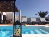 Briseida - مسبح خاص
