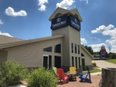 Boarders Inn and Suites by Cobblestone Hotels - Fayette Hotels in Fayette County