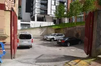 Hotel Sirimiri - parking