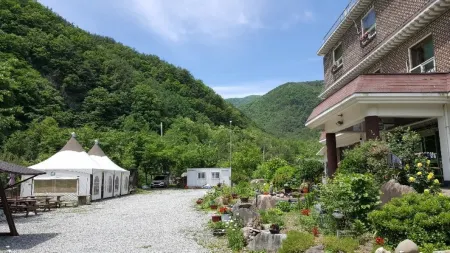 Jeongseon Gariwangsan Pension