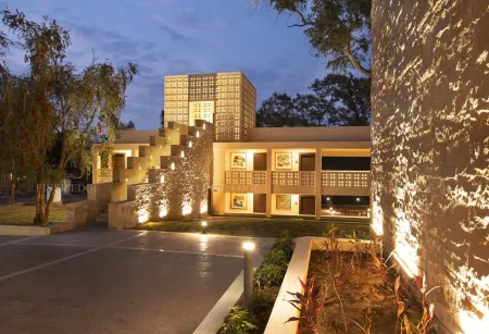 MPT Malwa Resort, Mandu Отели в г. Mandav