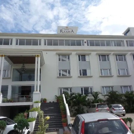 Hotel Raama