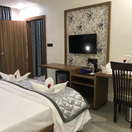 Kyriad Hotel Solapur by Othpl