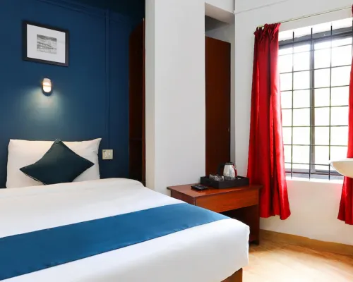 Hotel Munnar Central ムンナルのホテル