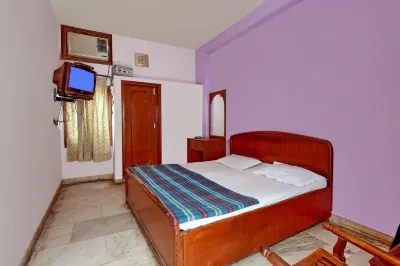 Parkash Hotel