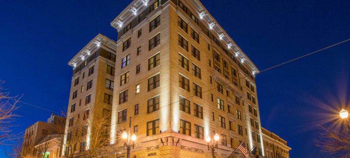 Hotel DeLuxe Hotels in Multnomah County