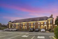 Best Western Plus Governors Inn Hotels in Bon Air