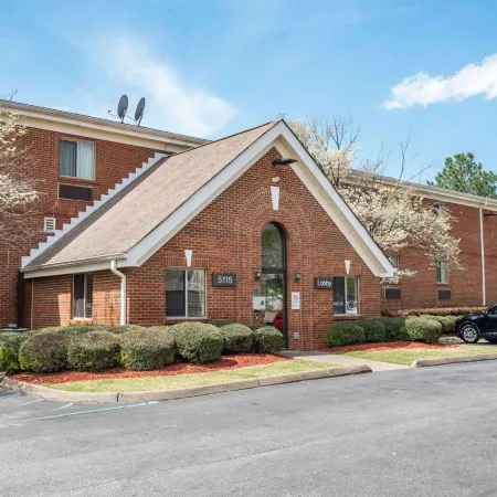 Suburban Studios Montgomery East I-85 Отели рядом с достопримечательностью «Университет Фолкнер»