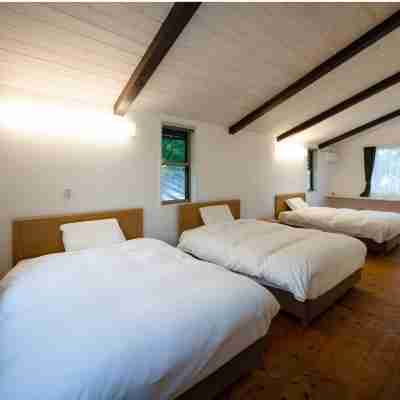 Karako Rooms
