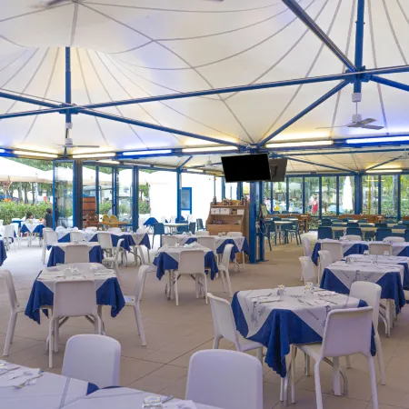 Camping Village Laguna Blu