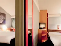 Ibis Lyon Nord Các khách sạn ở Lissieu