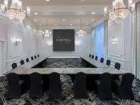 Hilton Pennywell St. Louis at the Arch Các khách sạn gần Đài tưởng niệm Gateway Arch