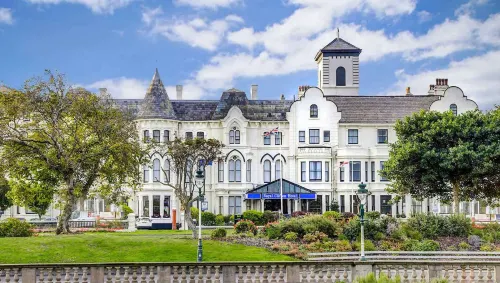 Royal Clifton Hotel - 3-Sterne