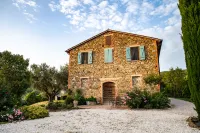 On Its Own Hill, A Luxury Country Villa on the Border of Umbria and Tuscany