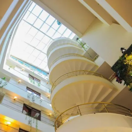 Hotel Leonardo