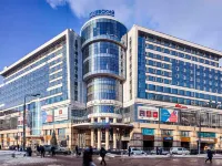 Novotel Moscow Kievskaya (Новотель Киевская) Отели рядом со станцией Киевский вокзал
