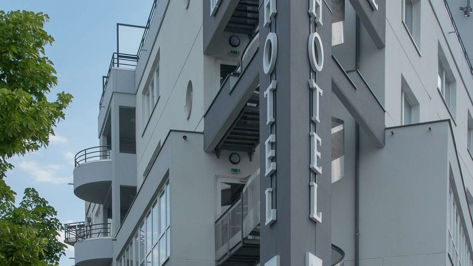 Le Lodge Brit Hotel Strasbourg Zenith