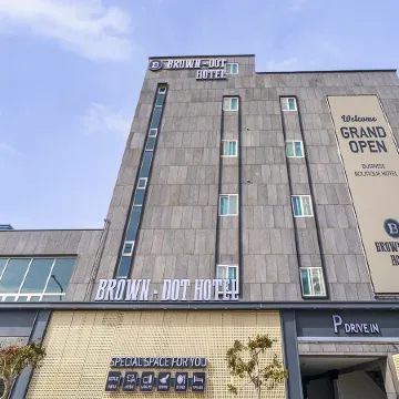 Gwangyang Brown Dot Gwangyang Jungma Отели в г. Кванъян