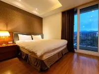 Chereville Spa Tourist Hotel Hotel berhampiran Stesen Obin