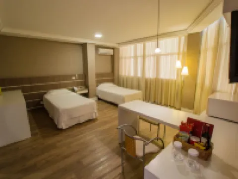 SJ Royal - San Juan Curitiba Hotels near Mueller Mall