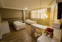 SJ Royal - San Juan Curitiba Hotel di 