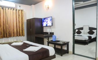 Balaji Classic Hotel