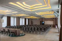 4 Spa Resort Hotel Hotels in Carrubazza-Motta
