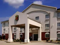 Super 8 by Wyndham Grayville Hôtels à : New Harmony