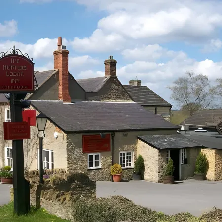 Hunters Lodge Inn