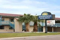Days Inn & Suites by Wyndham Needles Hotels in Needles
