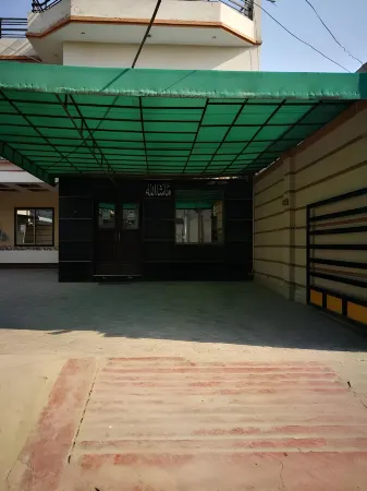 Hotel Laxen Inn Multan