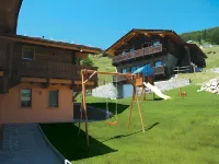 Residence Trompe-l'Oeil Hotels in Antagnod
