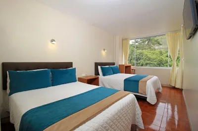 Hostal Plaza by Elvita Hotels in Banos Canton