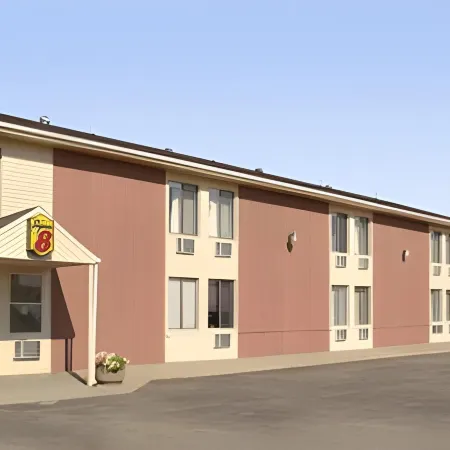 Super 8 by Wyndham Redfield