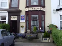 Le Maitre Hotels in Сауспорт