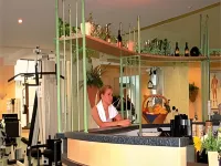 Romantik Hotel Tuchmacher - Quầy bar