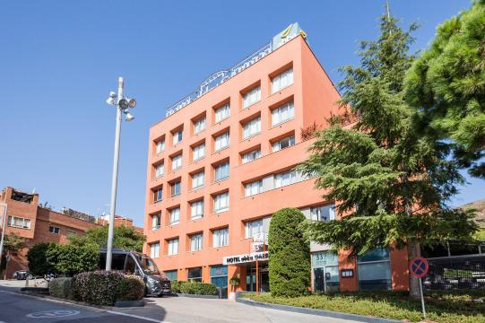 hotel 2