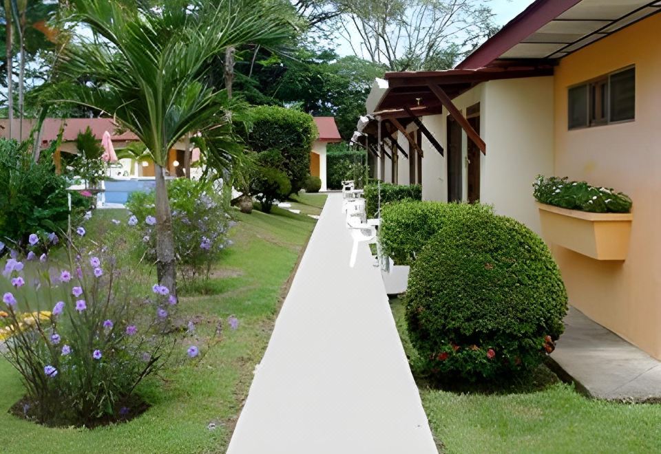 Hotel Villa Creole, Exterior, Garden
